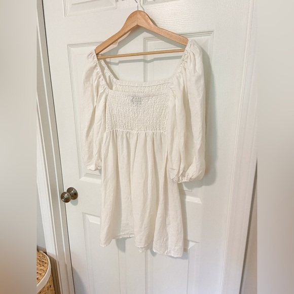 Tuckernuck White Annie Smocked Mini Dress Size Small - Picture 10 of 10